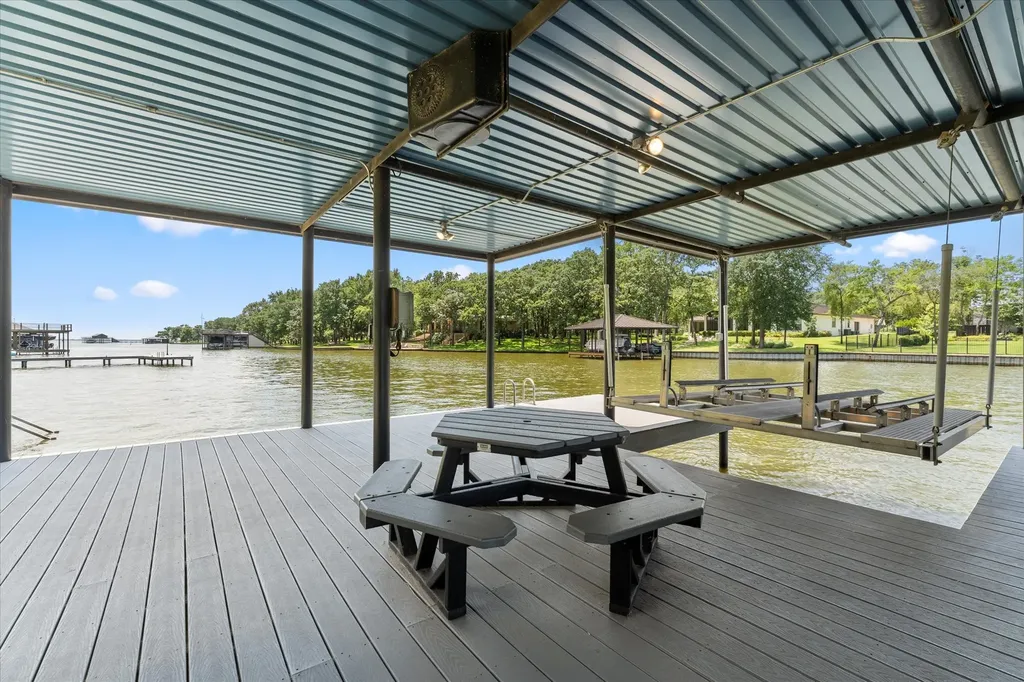 207 Sandpiper Drive Mabank TX 75156