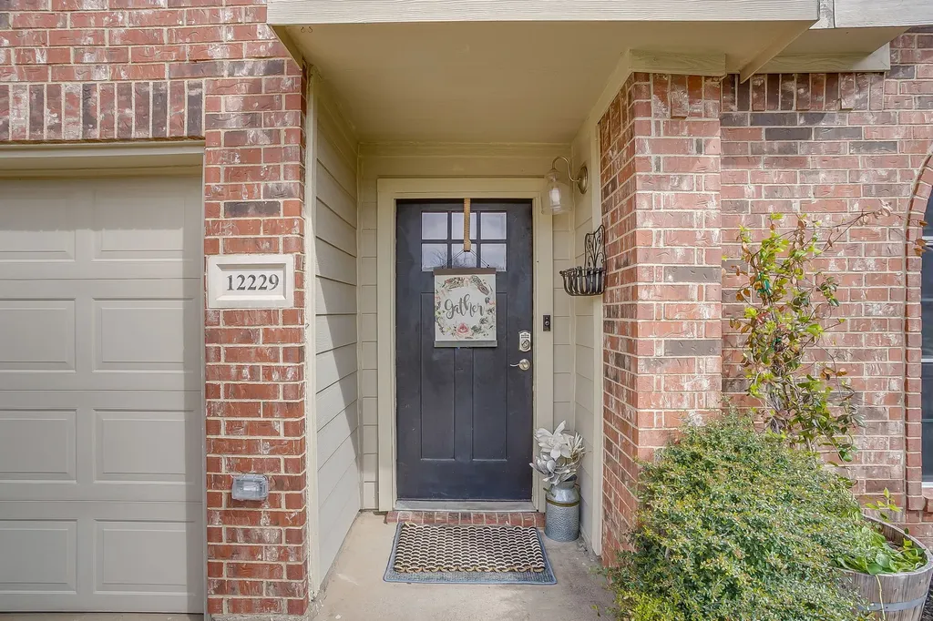 12229 Shadow Wood Trail Fort Worth TX 76028
