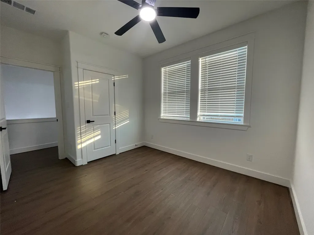 2725 1st Avenue Dallas TX 75210