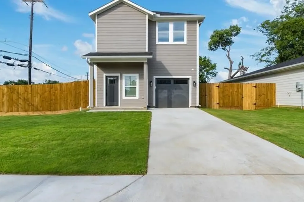 2725 1st Avenue Dallas TX 75210