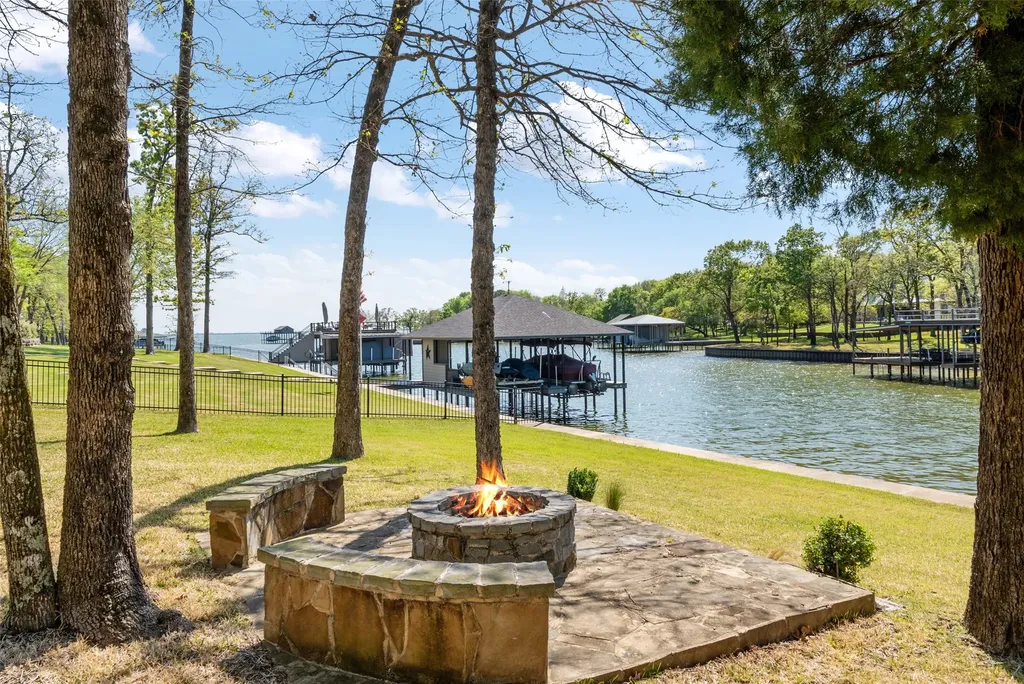 211 Sandpiper Drive Mabank TX 75156