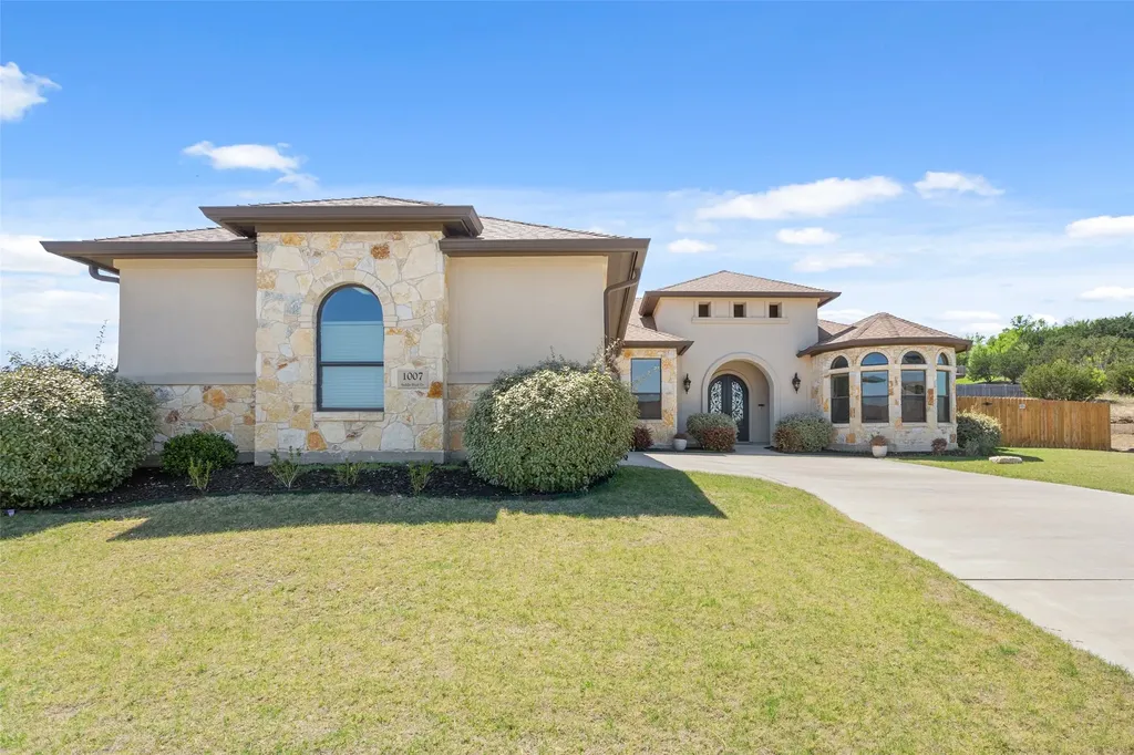 1007 Saddle Bluff Drive Salado TX 76571
