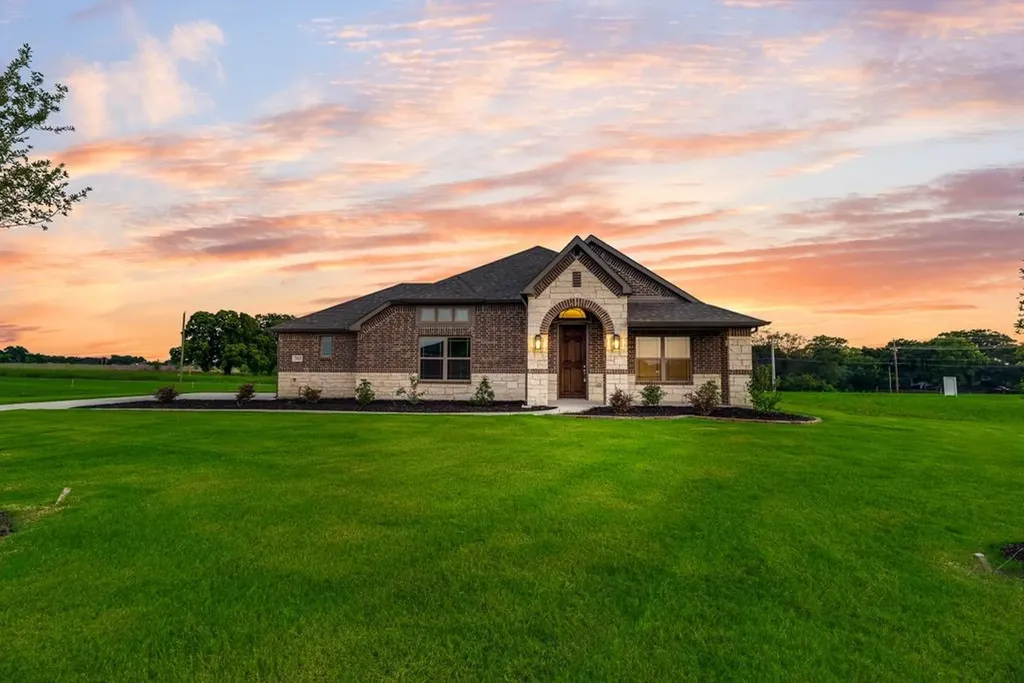 705 Windward Court Lowry Crossing TX 75069