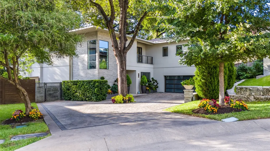 Dallas TX, 645 Kessler Reserve Court