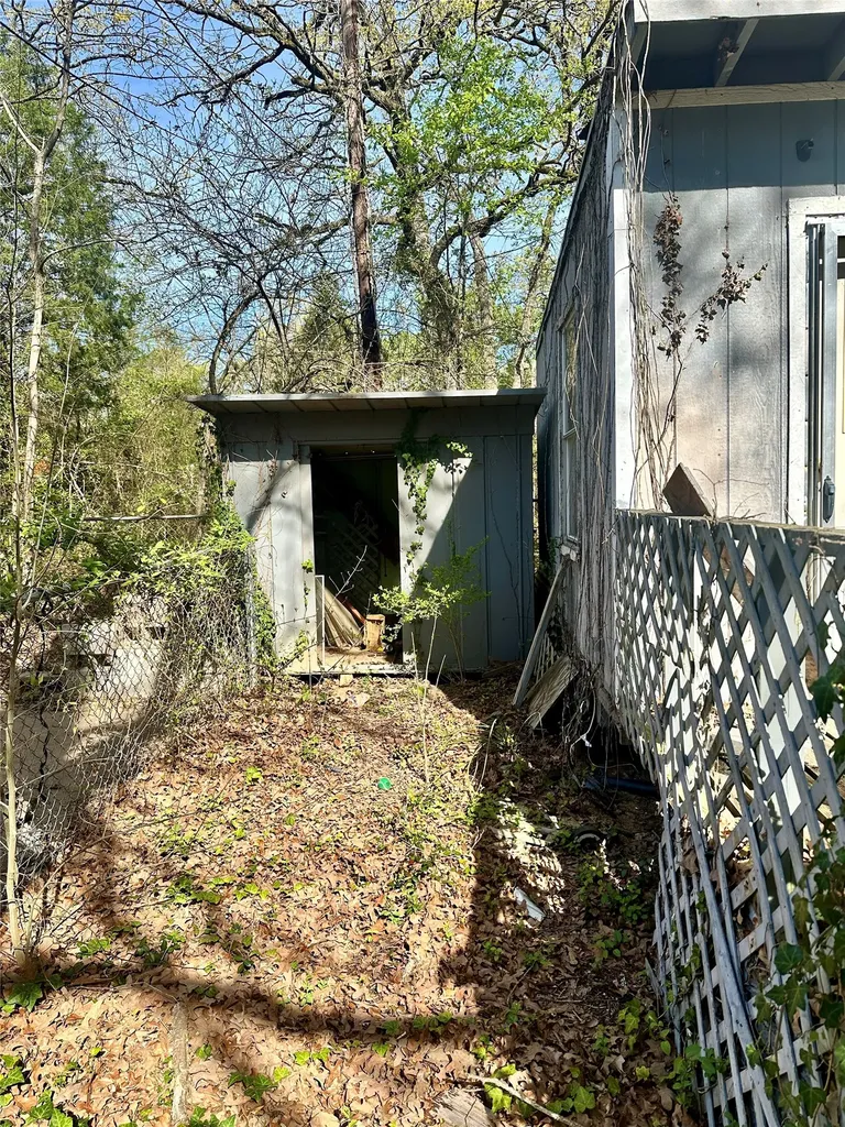 14110 Austin Street Log Cabin TX 75148