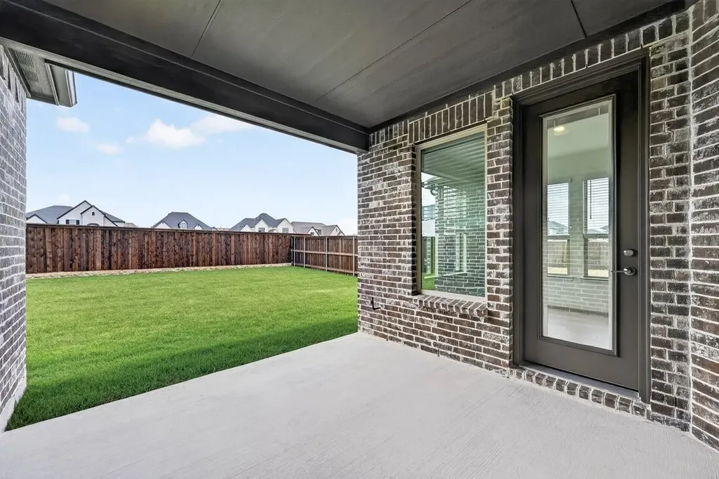 1424 Chestnut Gardens Northlake TX 76226