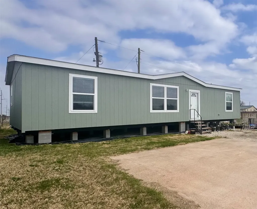 216 Private Road 1622 Stephenville TX 76401