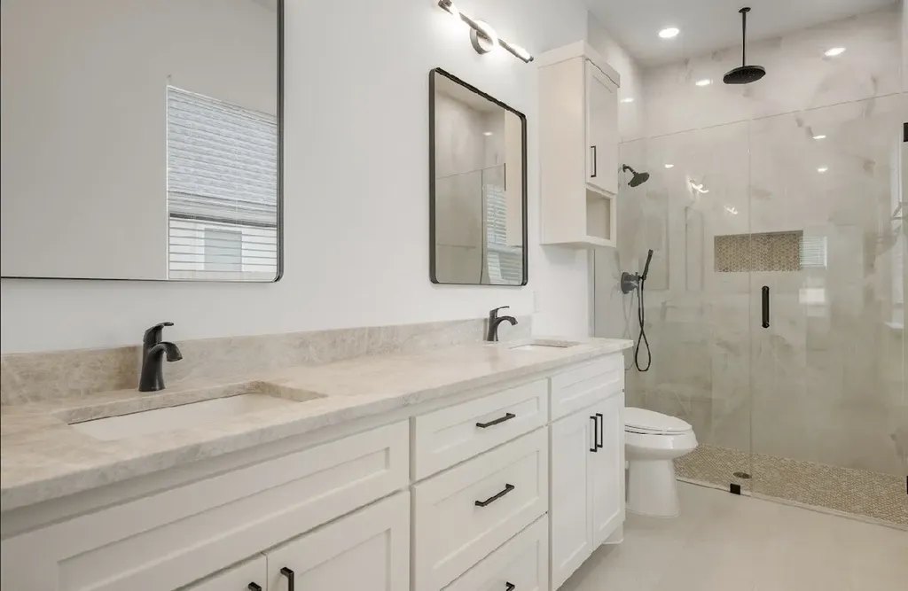 205 Grayson Street Leonard TX 75452