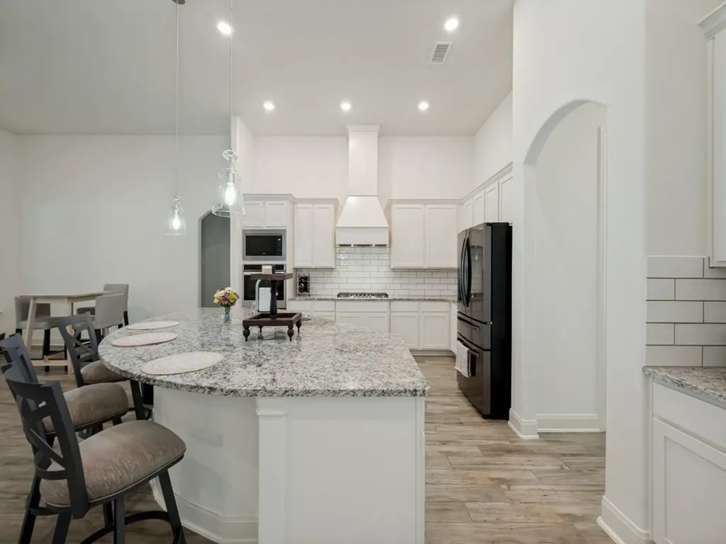 102 White Oak Drive Krugerville TX 76227