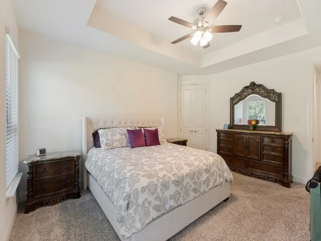 102 White Oak Drive Krugerville TX 76227