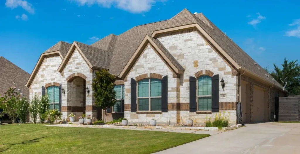 102 White Oak Drive Krugerville TX 76227