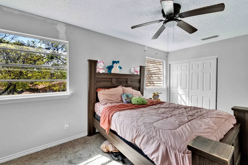 4904 Rollingwood Court Garland TX 75043
