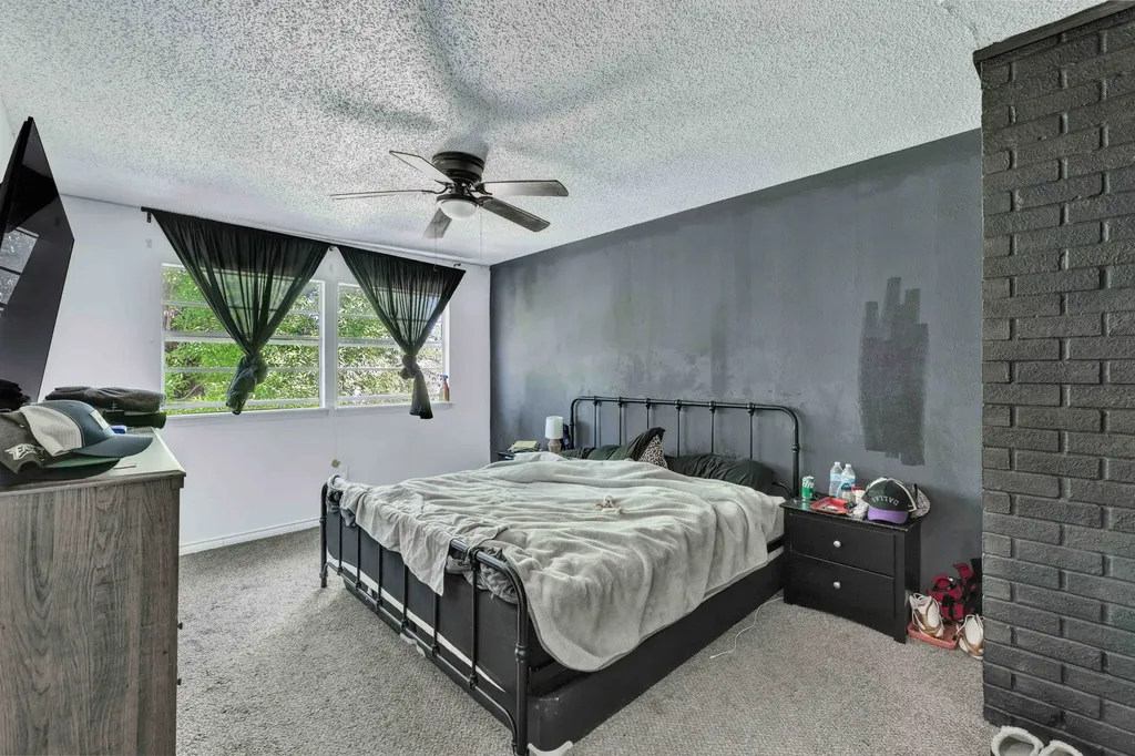 4904 Rollingwood Court Garland TX 75043