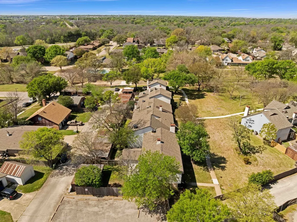 4904 Rollingwood Court Garland TX 75043