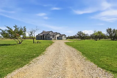 1010 Ranger Ridge Way Strawn TX 76478
