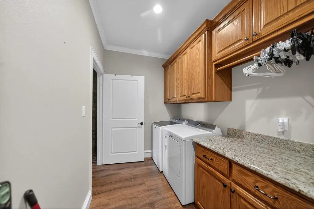 10227 County Road 4101 Frankston TX 75763