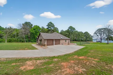 10227 County Road 4101 Frankston TX 75763