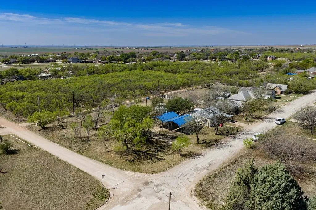 814 Texas Street Stamford TX 79553