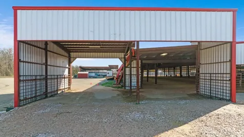 3536 E Hwy 82 Highway Paris TX 75462