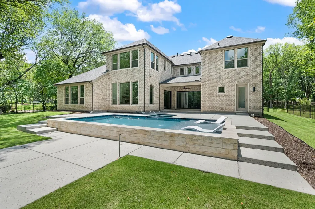 2131 Ravenwood Drive Keller TX 76262