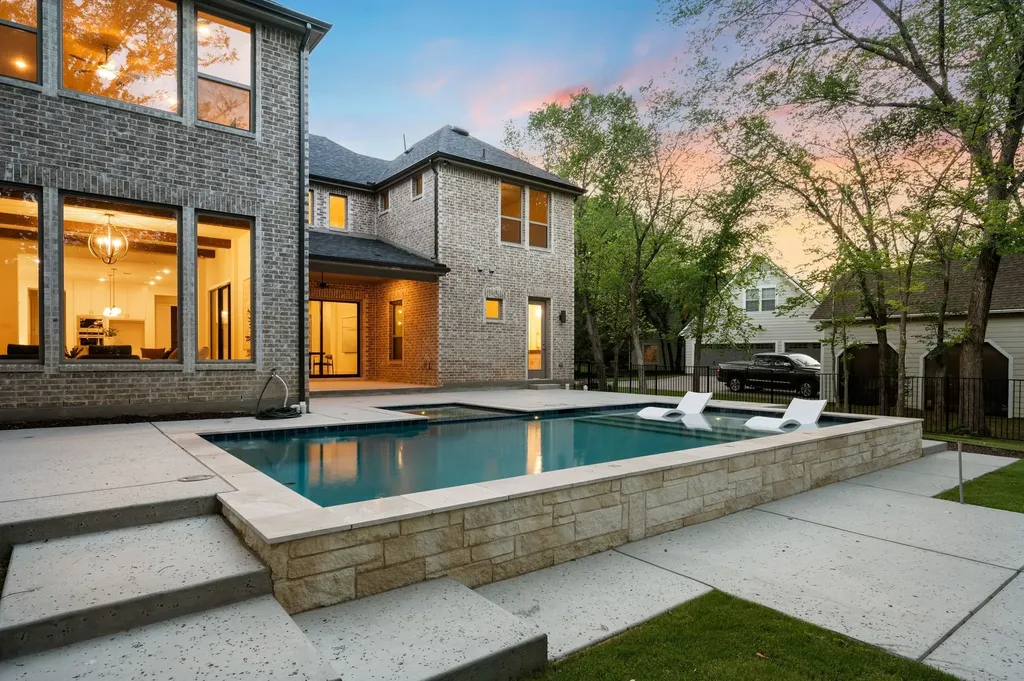 2131 Ravenwood Drive Keller TX 76262