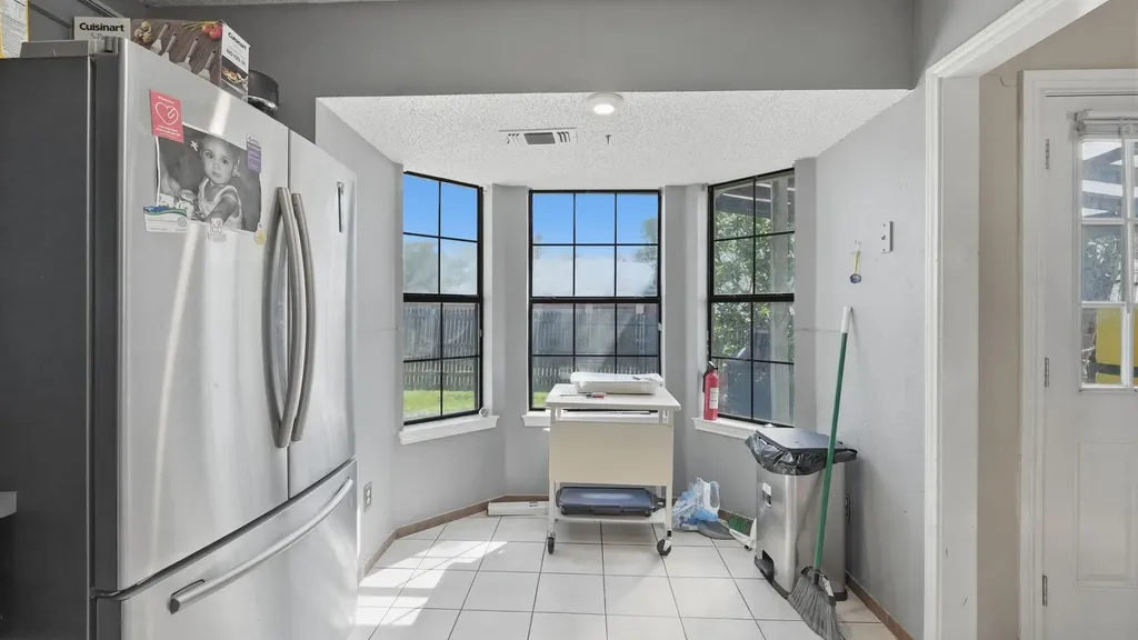 7921 Tree Leaf Lane Fort Worth TX 76123