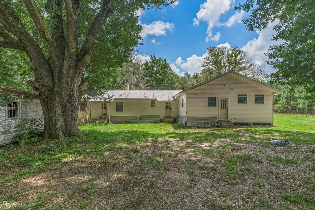 120 Bessie Crow Road Coushatta LA 71019