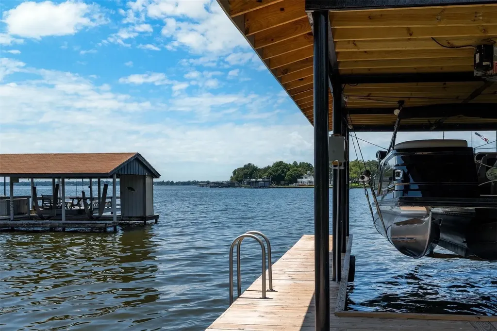 162 Lake Drive Enchanted Oaks TX 75156