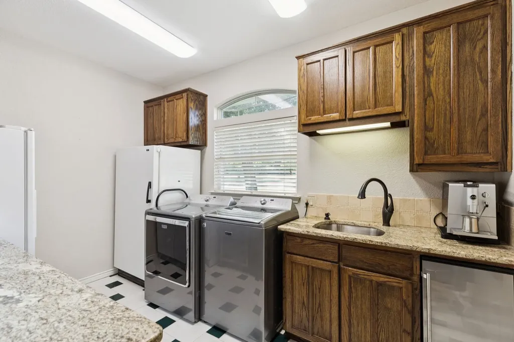 4879 Geren Trail Mckinney TX 75071