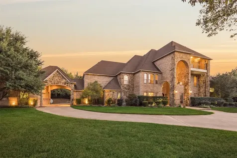 1616 Promontory Drive Cedar Hill TX 75104