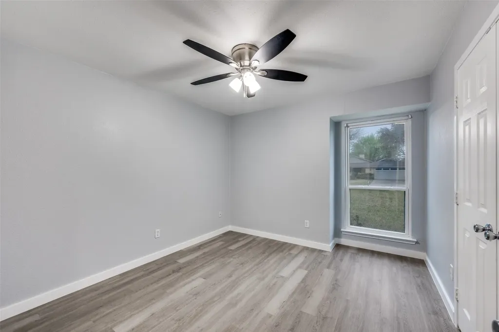 2006 Elmridge Drive Arlington TX 76012