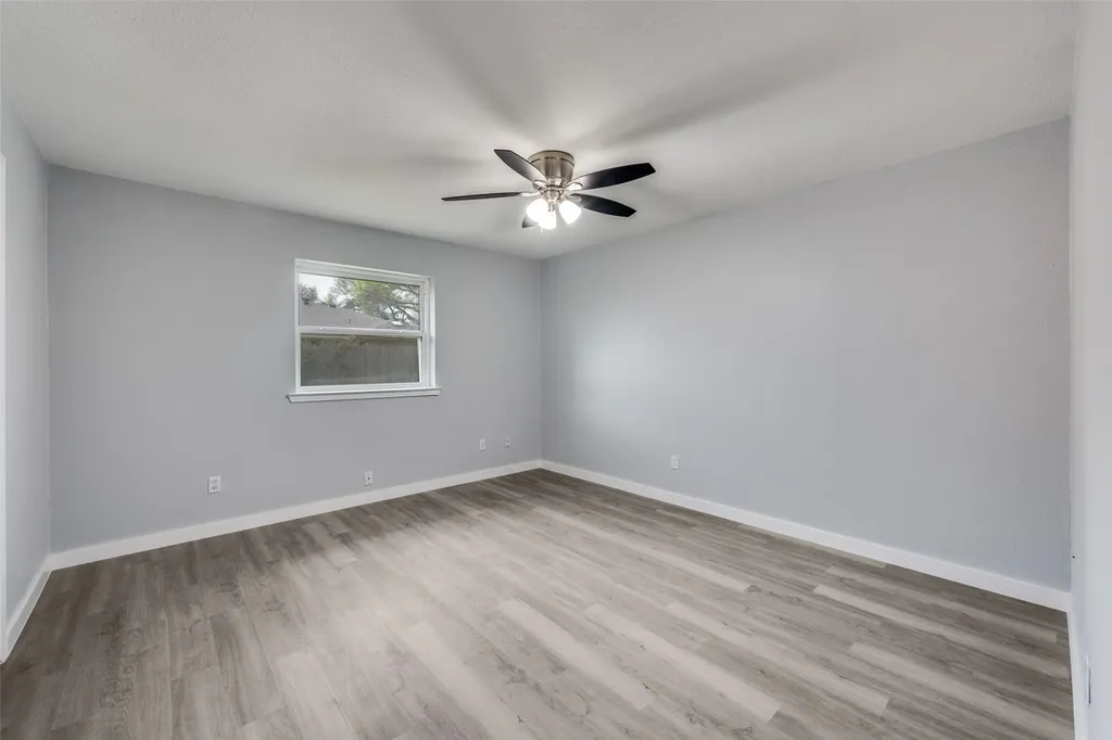 2006 Elmridge Drive Arlington TX 76012
