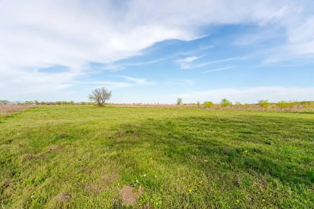 Lot 39 Fm 904 S Pecan Gap TX 75469