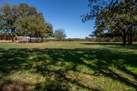 1293 Hcr 1425 Covington TX 76636