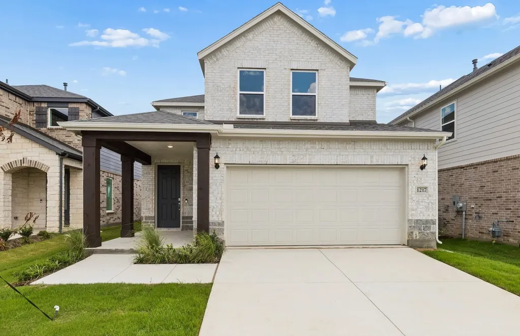 1217 Boyd Street Aubrey TX 76227