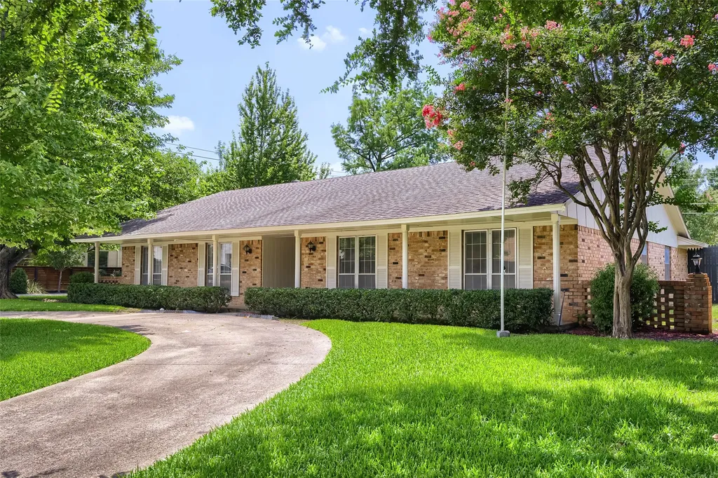 3256 Chapel Downs Drive Dallas TX 75229