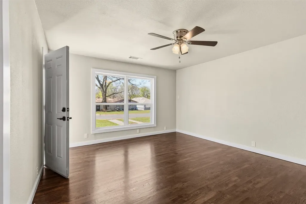 417 N Burdette Avenue Sherman TX 75090