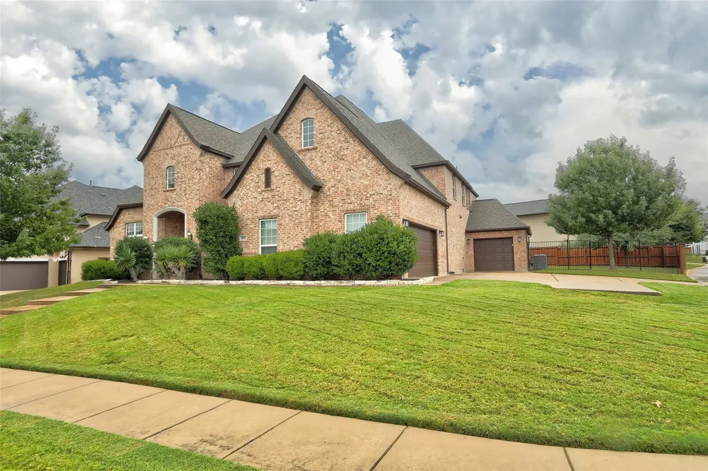 1043 Kenilworth Street Allen TX 75013