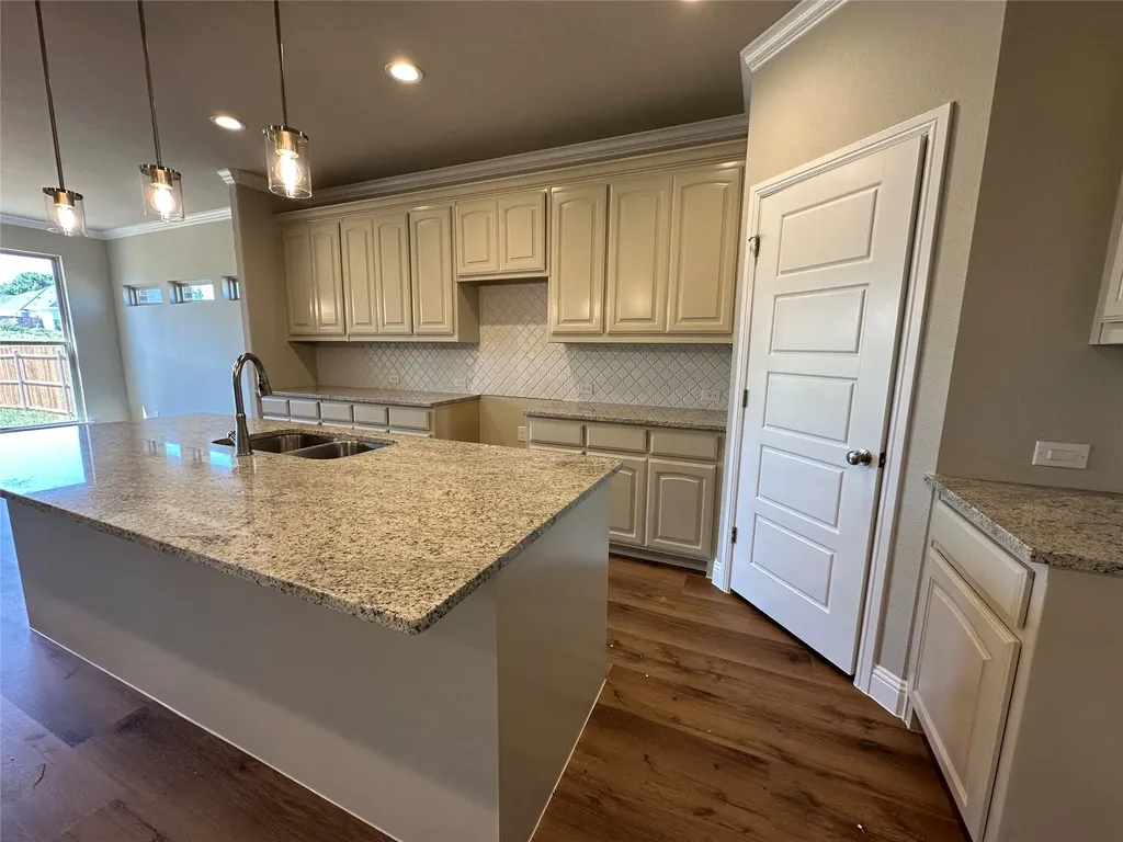 2009 Belle Lagos Lane Cleburne TX 76033