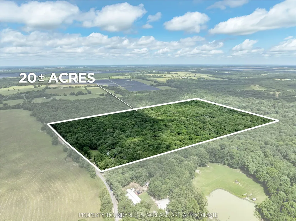 104 County Road 1114 Bogata TX 75417