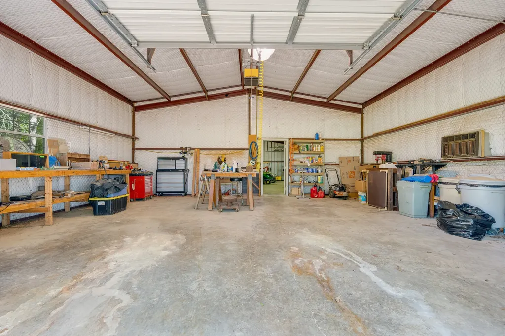 104 County Road 1114 Bogata TX 75417