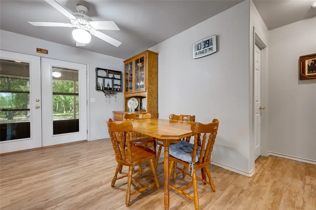 104 County Road 1114 Bogata TX 75417