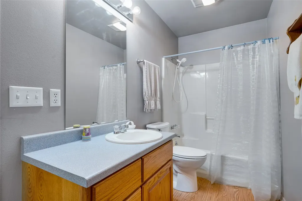 104 County Road 1114 Bogata TX 75417