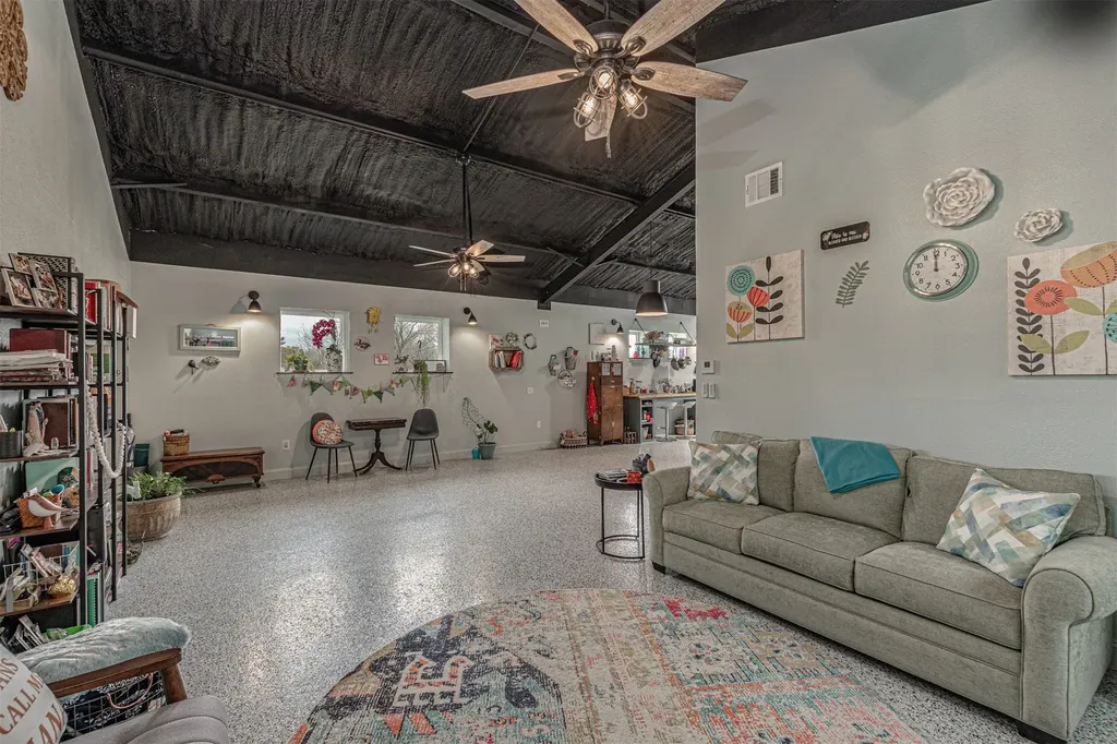 4599 County Road 660 Farmersville TX 75442