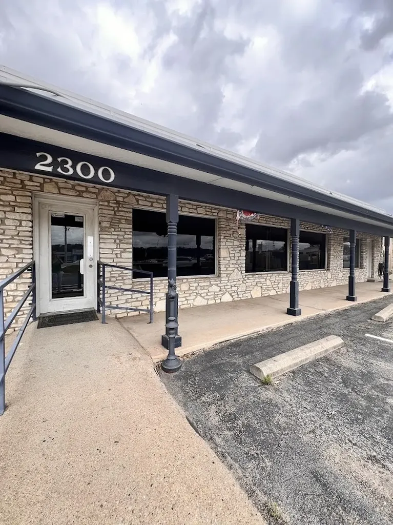 2300 N Us Highway 281 Marble Falls TX 78654