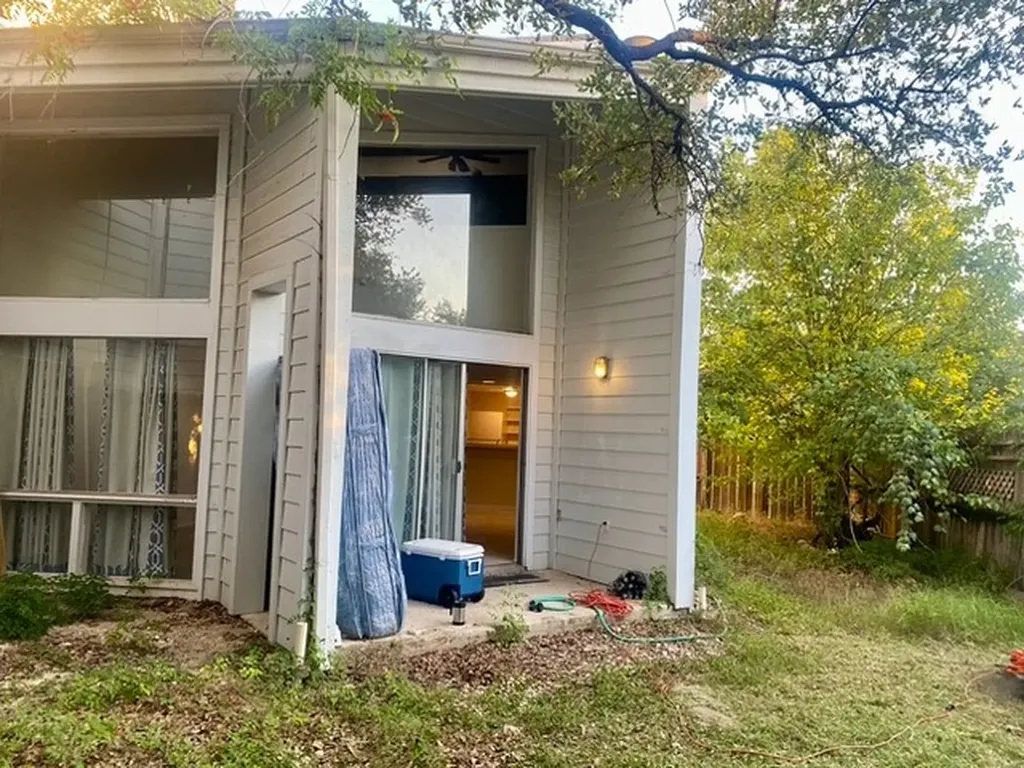 805 Paisley Dr Drive Spicewood TX 78669