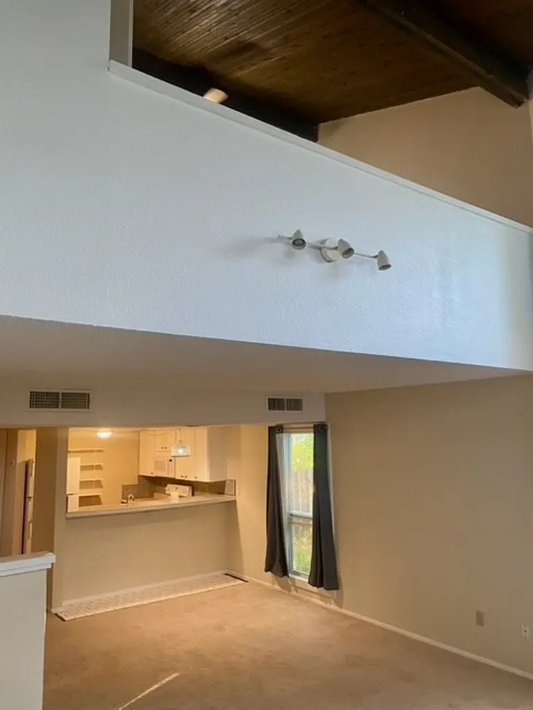 805 Paisley Dr Drive Spicewood TX 78669