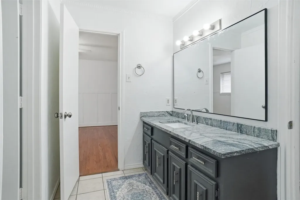 1329 Mackie Drive Richardson TX 75081