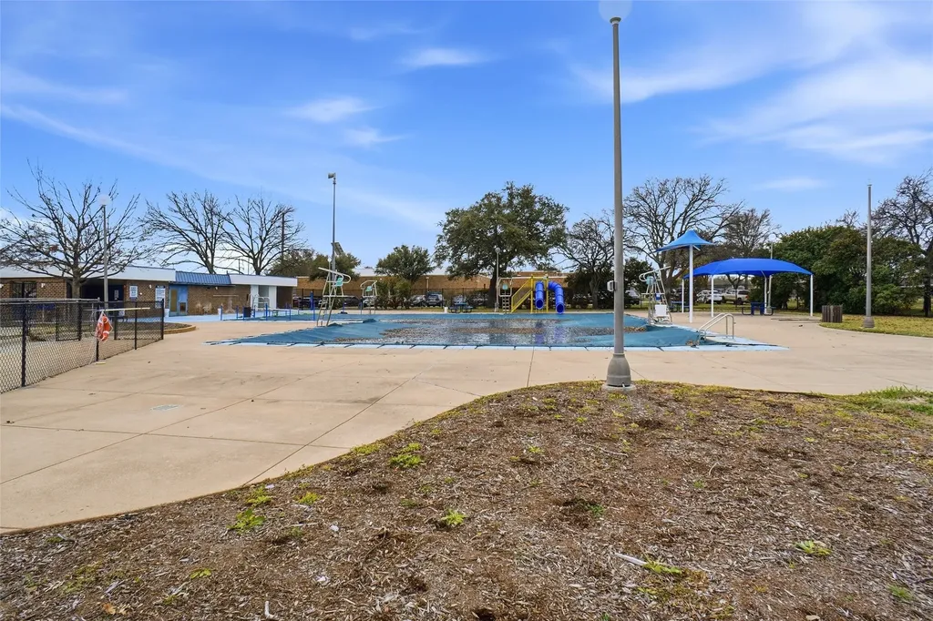 1329 Mackie Drive Richardson TX 75081
