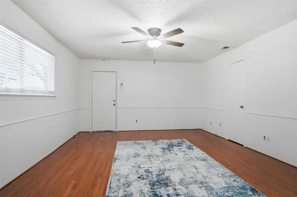 1329 Mackie Drive Richardson TX 75081